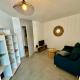 Large central 2 bedroom, ideal for family or pro stay, Marigot (foto 8)
