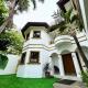Elegant 5BR Home Near BGC, Manille - Photo 1