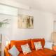 Modern Apartment with Terrace -15 min to Airport, Free On-Site Parking, Praha - Fotografie 4