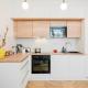 Prague Days - Stylish 2 Bedroom Apartment with Netflix, Prag - Foto 7