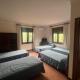 Hostal Esplai, Viladamat (foto 5)