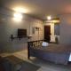 Laanrablom Bed&Breakfast, Sara Buri