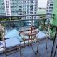 Azure Staycation by Jeric, Manille - Photo 2