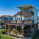 Deja View Home, Stingaree