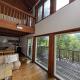 Cabin A MtFuji view, BBQ, lake Saiko 3mins, hammock, wood deck, Narusawa (foto 2)