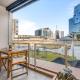Luxe 3BR CBD Apartment with River Views and Resort Style Amenities, Melbourne (zdjęcie 3)