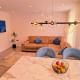 5 star Luxurious Stay by Waterfront and City Centre