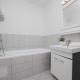 Spacious and Bright Apartment with Parking in the City Center by Noclegi Renters, Varšava - Fotografie 6