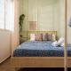 Boho-Chic Cozy 2BR - Apt & Balcony in Mar Mikhael, Al Mudawwar (foto 4)