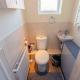 House - Sleeps 8 - Pet friendly - Garden - Parking Andover - Foto 10