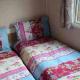 3 Bed Caravan - Sleeps 8 - Pets - Pool - Hot Tub Bembridge - Photo 2
