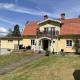 Spacious apartment with lake view only 15 minutes from Vimmerby, Hällerum
