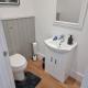 4 double bedroom house with private ample parking, Ferrybridge (foto 10)