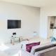 Stylish Apartment 1 Bed Sleeps 2 Parking, Leeds (photo 3)