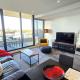 St Kilda vibes - City views, airy 1 bed sleeps 2-4, Melbourne - Photo 7