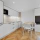 Moderný prezidentský apartmán vedľa paláca s výhľadom, Bratislava - Fotografie 6