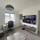 Modern 1 Bed Flat Moments from Chiswick High Road, Лондон - Фото 7
