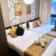 Thai Suite Haven with Pool table - Nexflix - City centre, Free parking, Birmingham (photo 2)