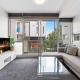 Fitzroy North 1-Bed with Balcony by Edinburgh Park Melbourne - Foto 1