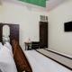 Hotel Sunshine By The Premium Villa Nuova Delhi - Foto 8