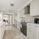New Stylish 4BR - Windsor City Centre - Sleeps 6, Windsor - Foto 10