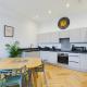 Arcadia House Town Centre Stay 2-Bed Chapel Conversion with Private Parking, Cheltenham