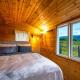 Riverside Cabin - Hot Tub, Fishing and Relaxing Escape, Laugarvatn (Foto 9)