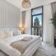 Mahogany - Walk to Dubai Mall and Burj Khalifa - 2BR 10 Guests, Dubai - Foto 3