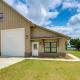 Family-Friendly Apt with Lake Views in Ponca City!, Ponca City