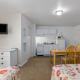 Double Bed Suite with Full Kitchen, Lake City - Fotografie 3
