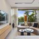 Modern 2BR Design Haven with green views, rooftop, Kerobokan - Fotografie 10