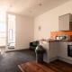 Bright & Modern 1 Bed Apartment in Blackburn Centre