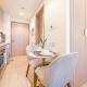 Studio Near Meydan Golf Club, 15-Minute Drive to Dubai Mall, Burj Khalifa and Downtown Attractions, Azizi Riviera 46, Al Merkadh by Deluxe Holiday Homes, Dubai - Photo 4