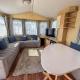 Great 8 Berth Caravan With Decking Area, Near To Caister Beach Ref 65054Eb, Caister-on-Sea - Fotografie 9