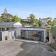 Charming Guest House in the Bays, Окленд - Фото 1