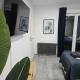 Modern Homes - Voll ausgestatte Wohnung - Balkon - Hotelbetten - 4K TV - WLAN Moers - Photo 3