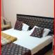 HOTEL D-S - RESIDENCY - Near Kasi Vishwanath Temple #Fully Air Conditioning -Free Wifi -Parking -Room Service #Best Hotel In Varanasi Váránasí - Fotografie 2