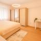 Spacious 2BR Retreat for Families & Friends near City Center, Братислава - Фото 2