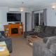 Winterplace Condo Ski in Ski out First Floor E102, Ghent