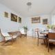 Bright Stylish Warsaw Apartment with Parking & Balcony by Noclegi Renters, Varsavia - Foto 5