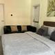 Apartment - Sleeps 2 - Parking - WiFi Newport - Foto 7
