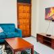 One Bedroom Apartment, Kira
