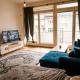 Bright 120m apartment 2BR Balconies near Castle, Prag - Foto 2