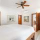 Beautiful Home in a Gated Neighborhood Walking Distance to the Beach with Garden Views and a Pool, Brasilito (Foto 10)