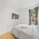 Oasis Room at a Shared Apartment by Times Square, New York - Photo 3