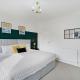 Bright 3BR Home in Bedford, Sleeps 5, Bedford (foto 7)