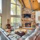1 Mi to Lake Arrowhead Village! Cabin w/ Game Room, Lake Arrowhead (foto 5)