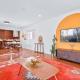 Southwest by AvantStay Heart of Hollywood Remodeled 1920s Bungalow, Los Angeles - Foto 10