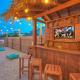 Backyard Tiki Bar Walk to the Beach Pool Cabana Cheeky Tiki by AvantStay, Port Aransas - Fotografie 1