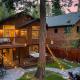 Washoe Chalet by AvantStay Game Room Hot Tub Putting Green Fire Pit, Tahoma - Fotografie 1